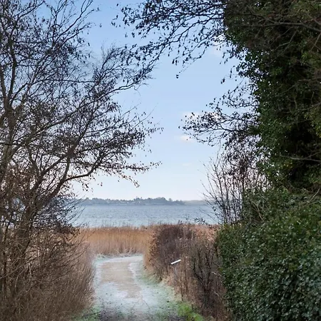 Сasa de vacaciones 2 Bedroom Gorgeous In Oro