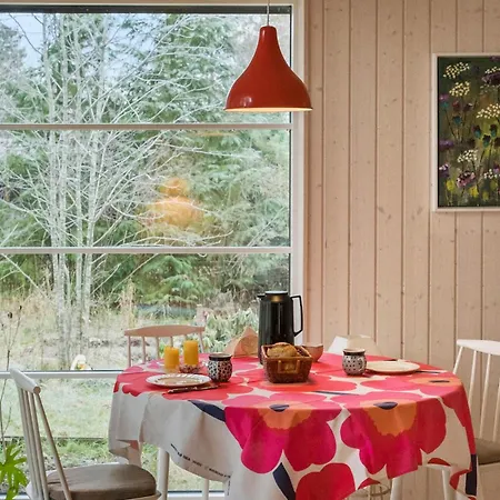 2 Bedroom Gorgeous In Ferienhaus Oro