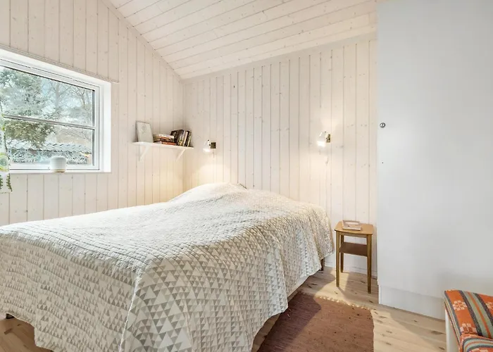 2 Bedroom Gorgeous In * Oro